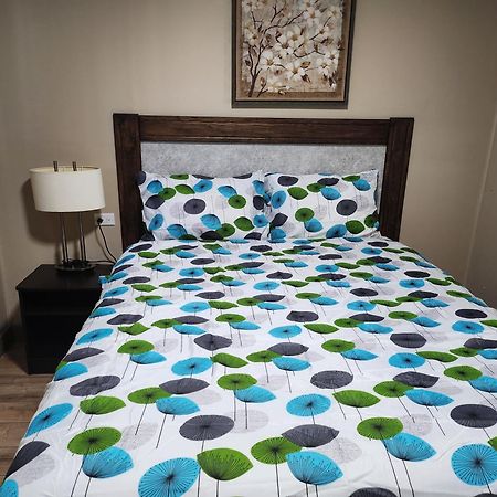 Alahart Motel Dawson Creek Bagian luar foto